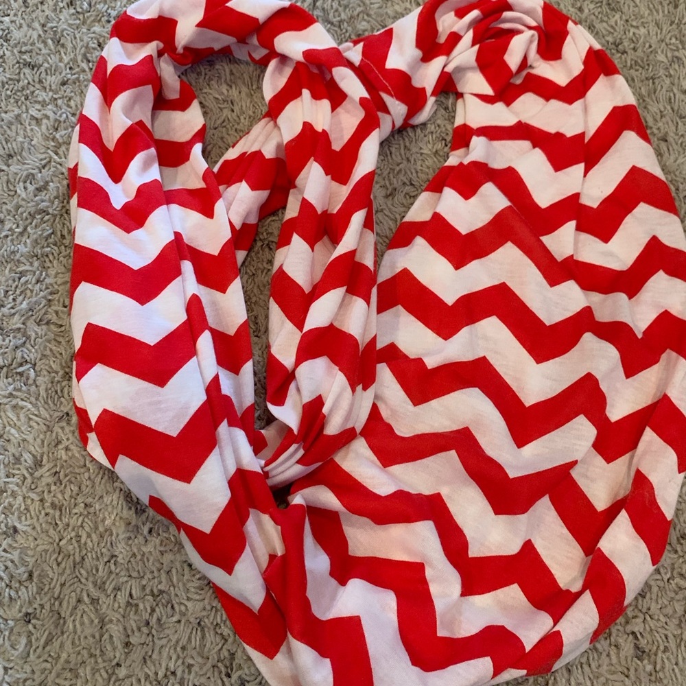 Red and white scarf